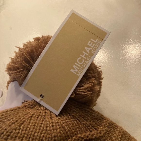 Final! Camel Tan Michael Kors Beanie | Women - Picture 3 of 4